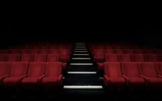 Bioskop Mulai Sepi April 2026? Bukan karena Streaming, Ini Penyebab Tak Terduganya